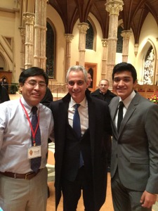 Associate Hector Obregon-Luna and Alex Telles meet Chicago Mayor Rahm Emmanuel, center