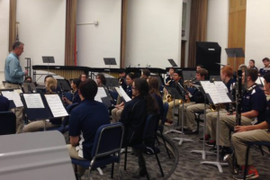 Dr. Stephen Peterson leads Saint Viator band members in a rehearsal clinic