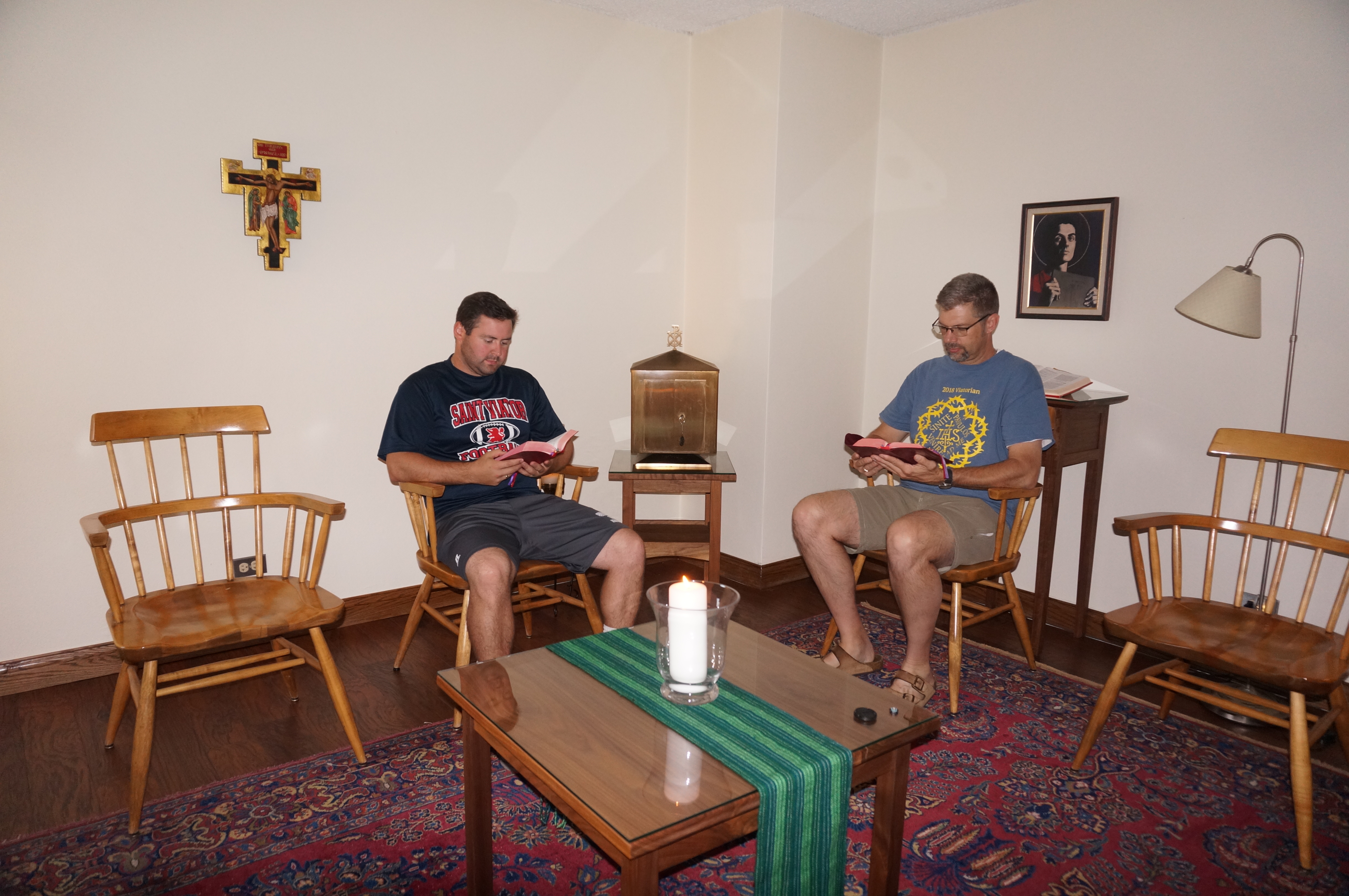 CSV Stock – communal prayer Lamick-Eustice