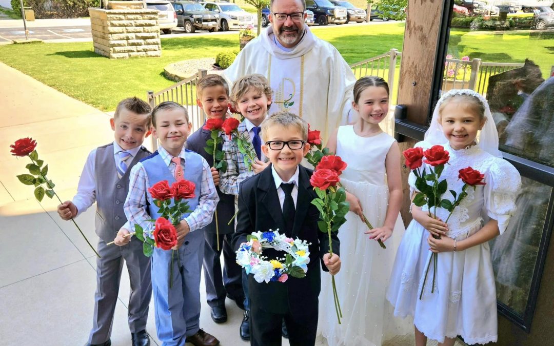 A Bittersweet May Crowning at St. George Parish